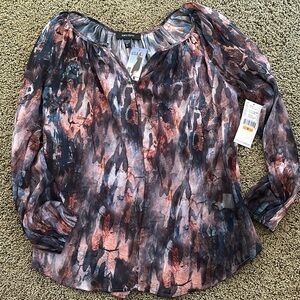 Cute Karen Kane Blouse
